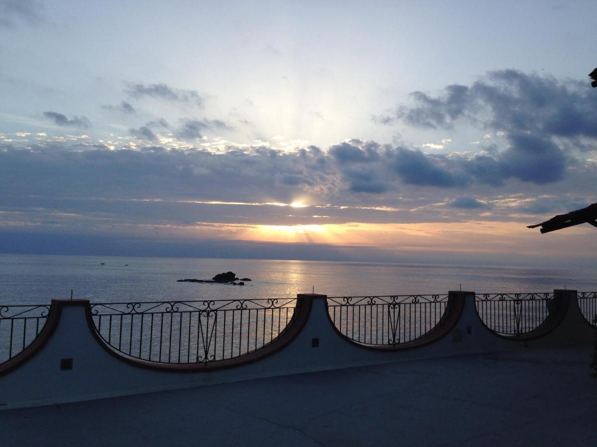 Hotel Umberto A Mare Forio  Bagian luar foto